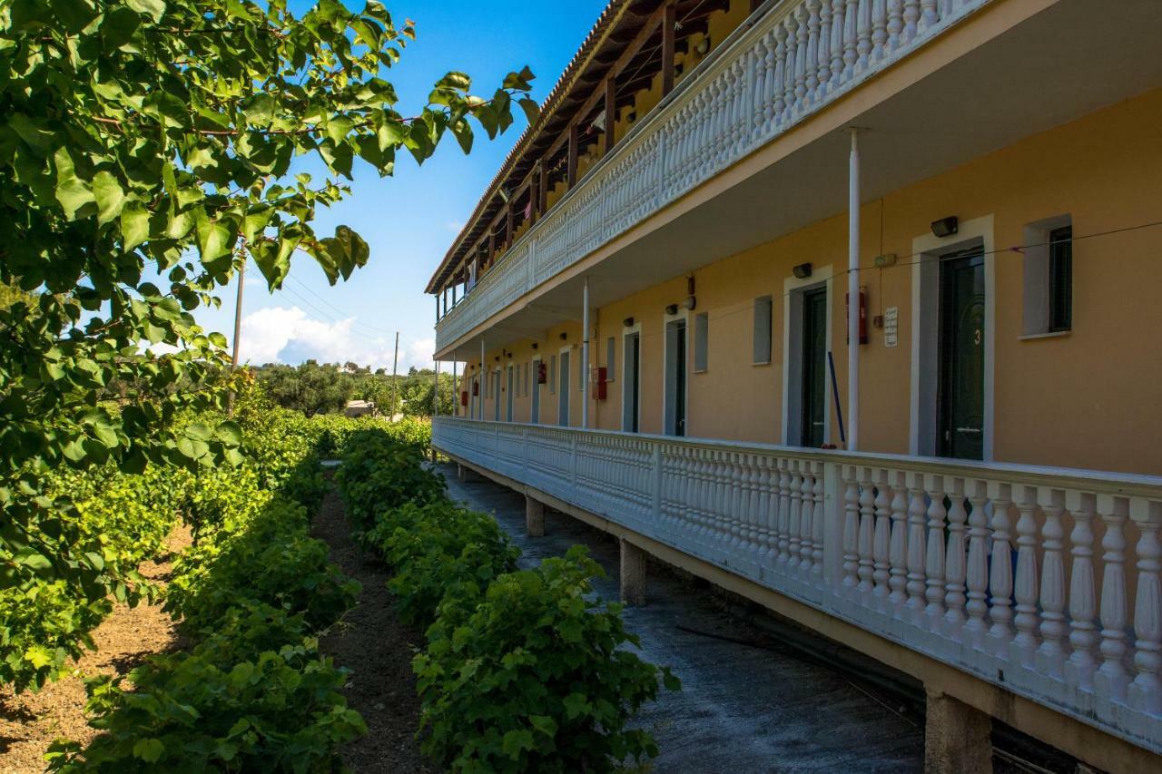 Nikos Studios Alykes Zakynthos Island Extérieur photo