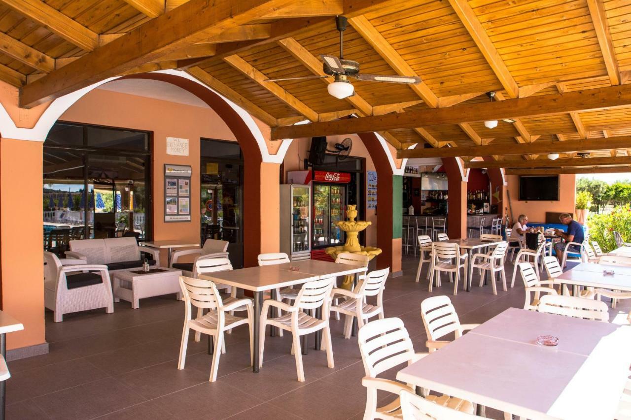 Nikos Studios Alykes Zakynthos Island Extérieur photo